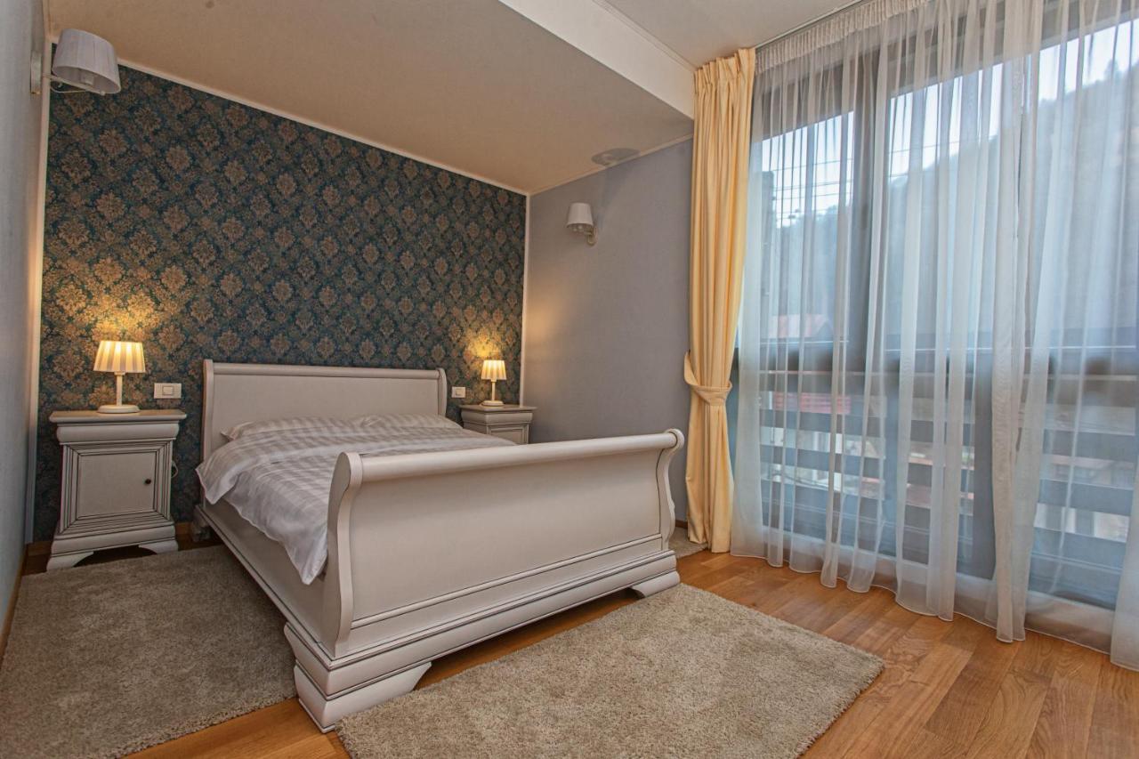 Vila Imperial Bed & Breakfast Синая Екстериор снимка