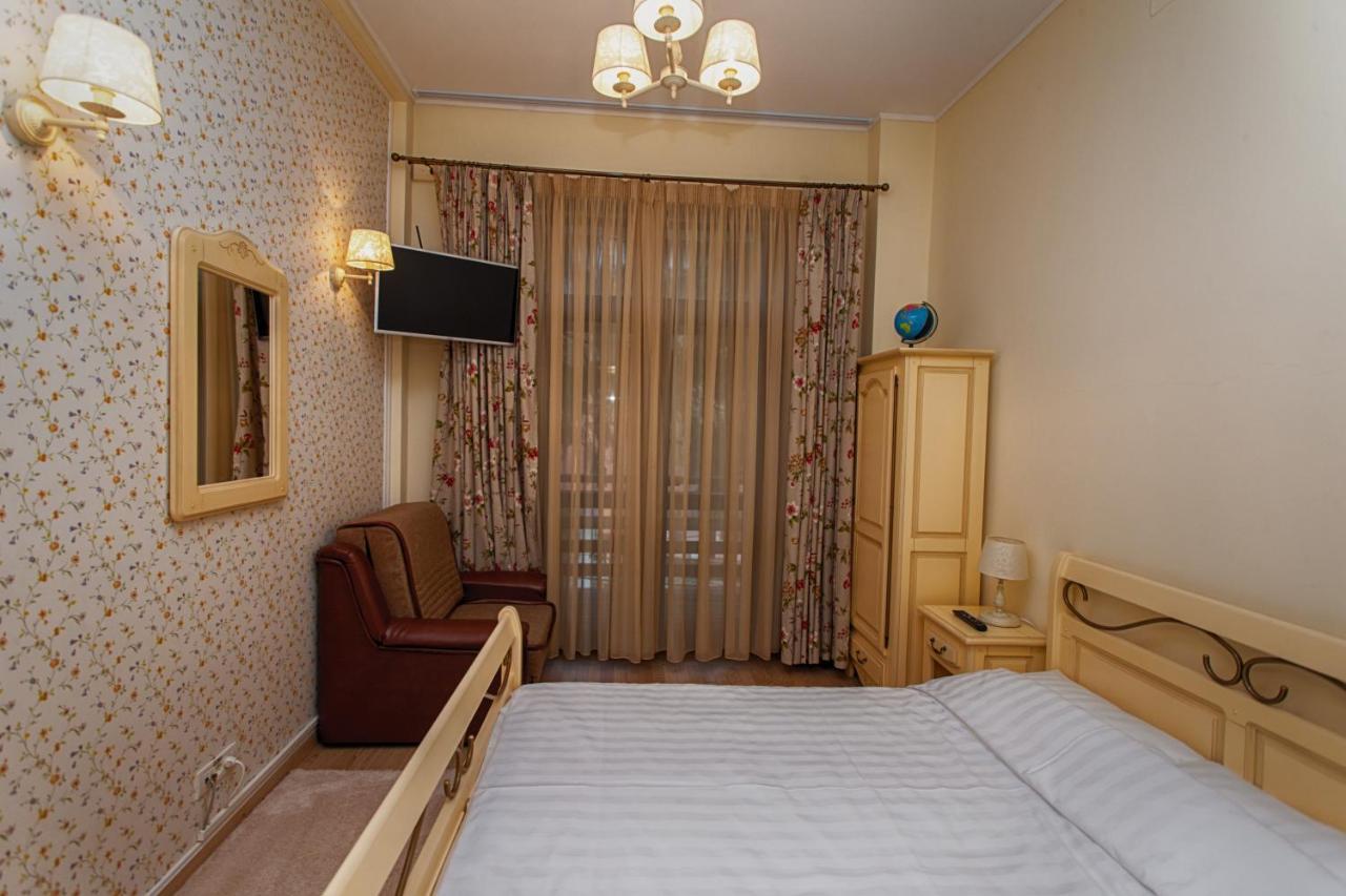 Vila Imperial Bed & Breakfast Синая Екстериор снимка
